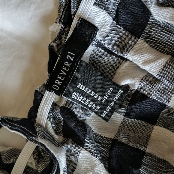 ❄️ 3/$25 Gingham Black and White Check Ruffle Tube Bra Top - Picture 3 of 9